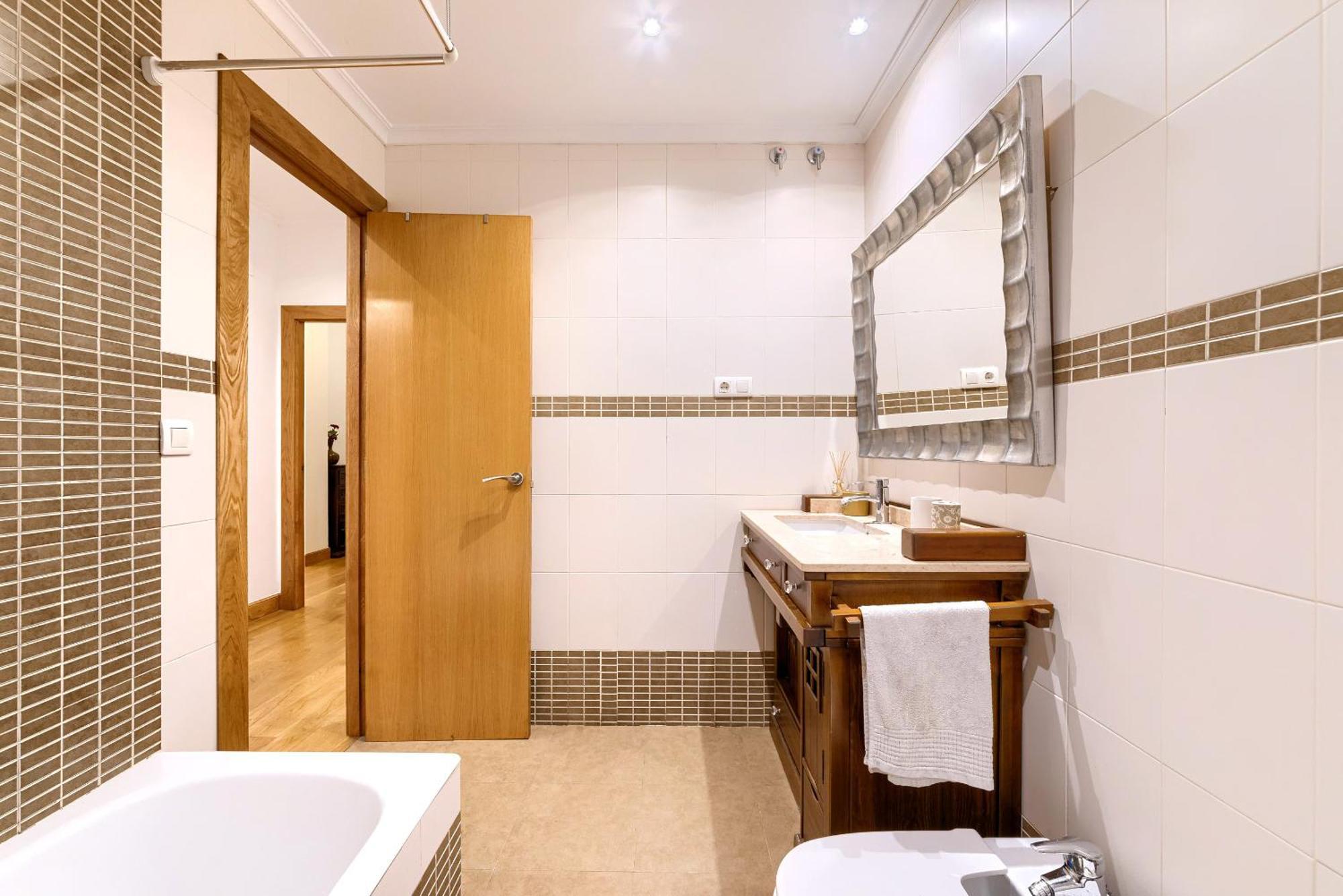 Vivienda Turistica Acogedora Y Elegante En Irala Lejlighed Bilbao Eksteriør billede